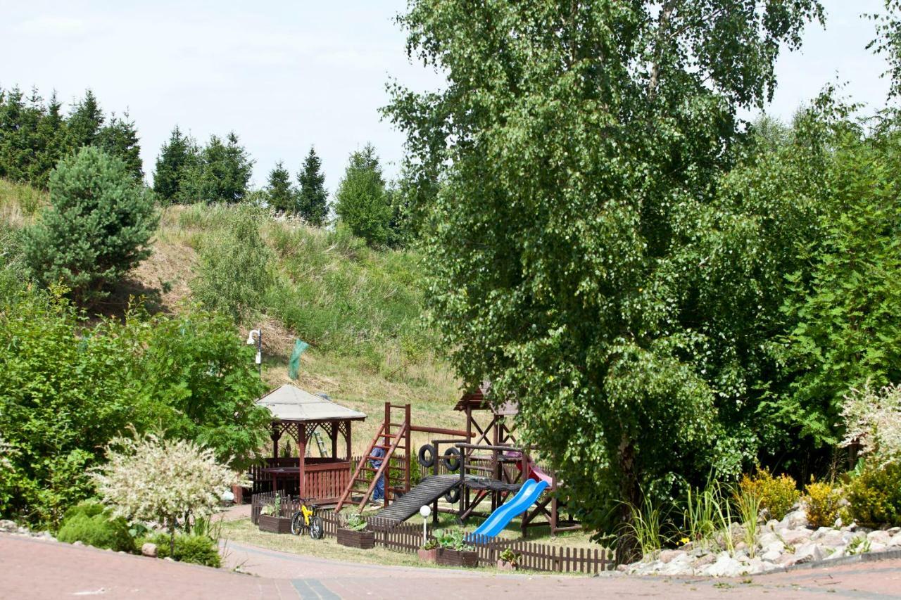 Resort Holiday Natural - Gosciniec Zacisze Chmielno Exterior photo