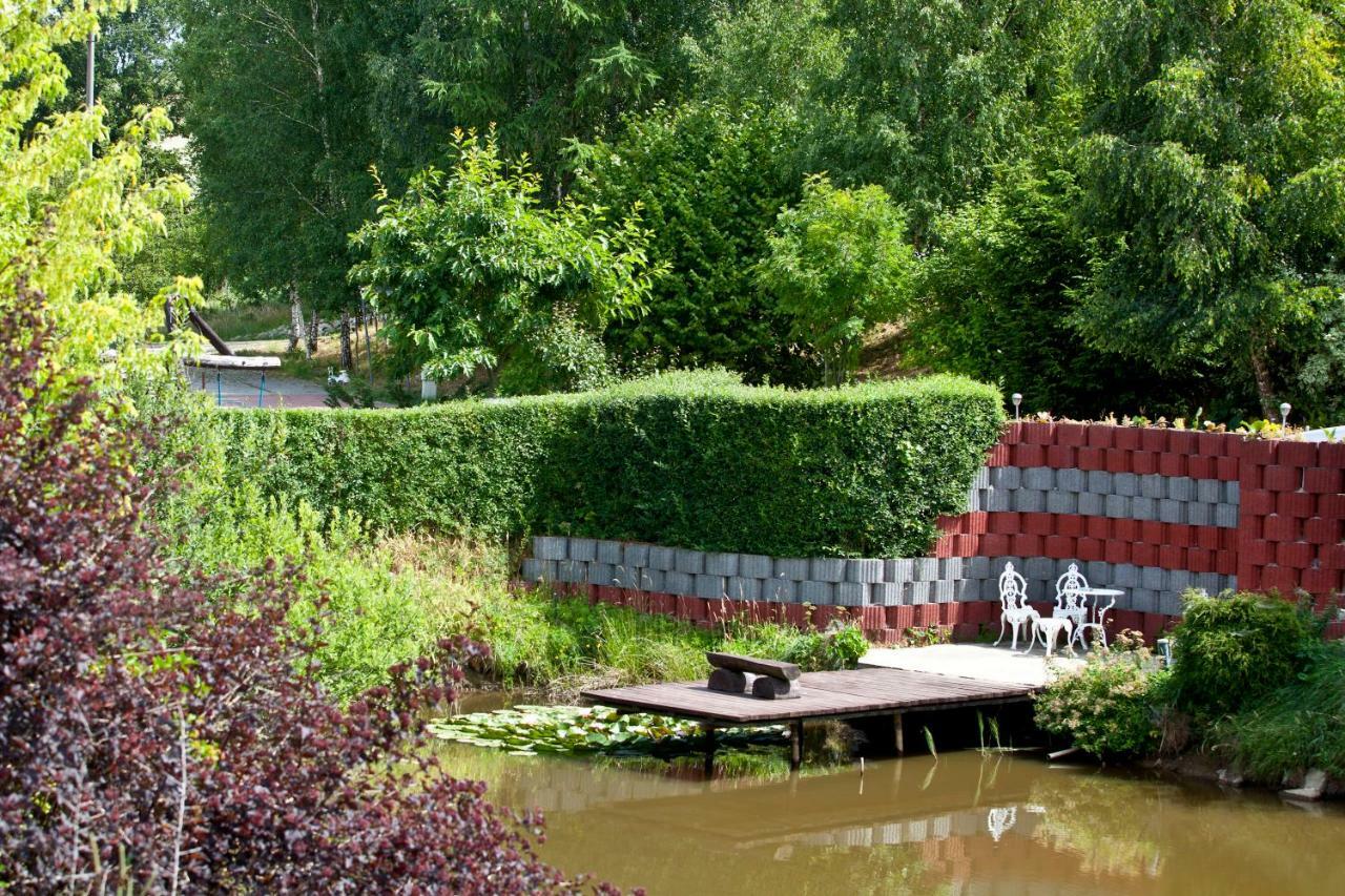 Resort Holiday Natural - Gosciniec Zacisze Chmielno Exterior photo